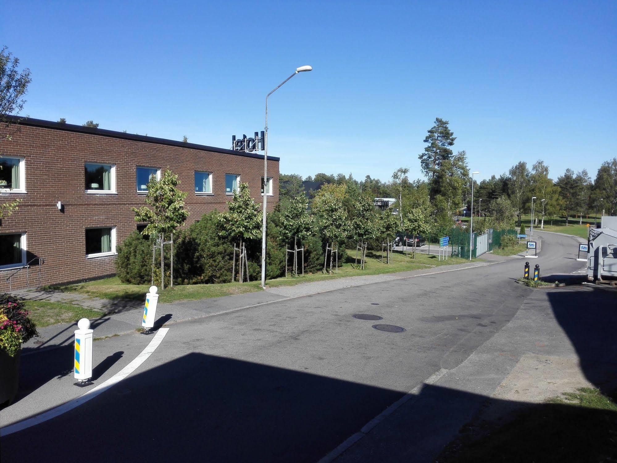 Hotel Rastpunkt Laxå Exterior foto